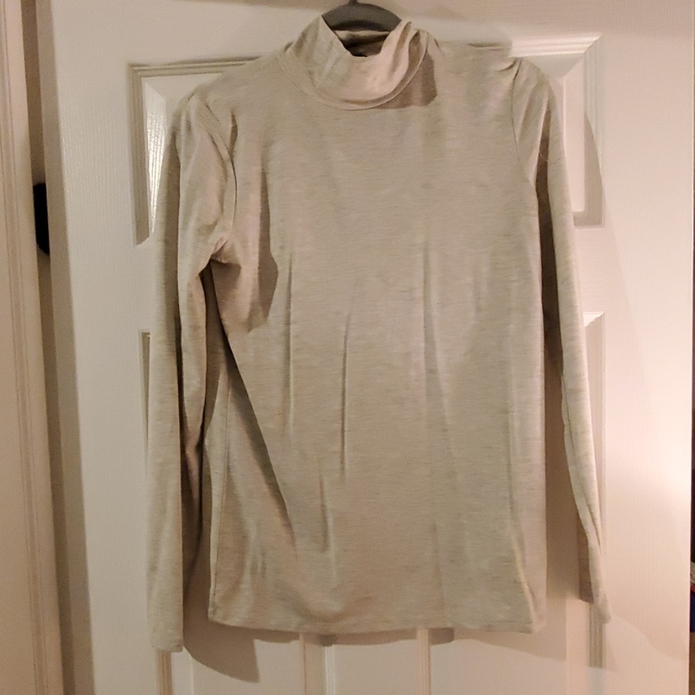Gray turtle neck